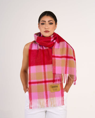 Make Christmas special with a handmade Scottish wool scarf – a timeless and thoughtful gift for your loved ones