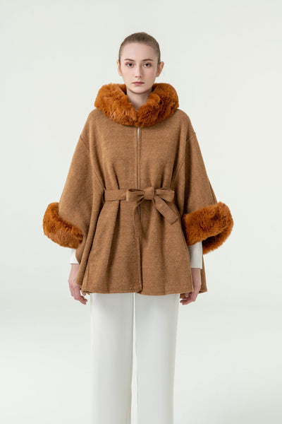 Give the gift of warmth this Christmas with a high-quality Merino wool poncho, crafted in Scotland for ultimate comfort and style