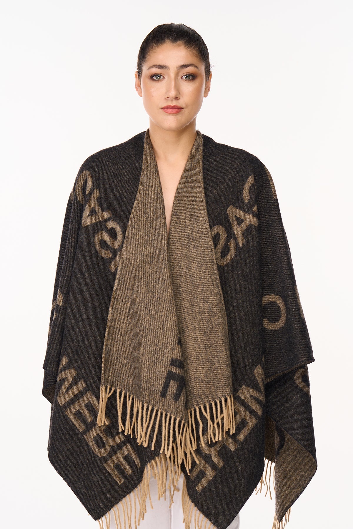 에든버러 차콜 케이프 100% 퓨어 램스울