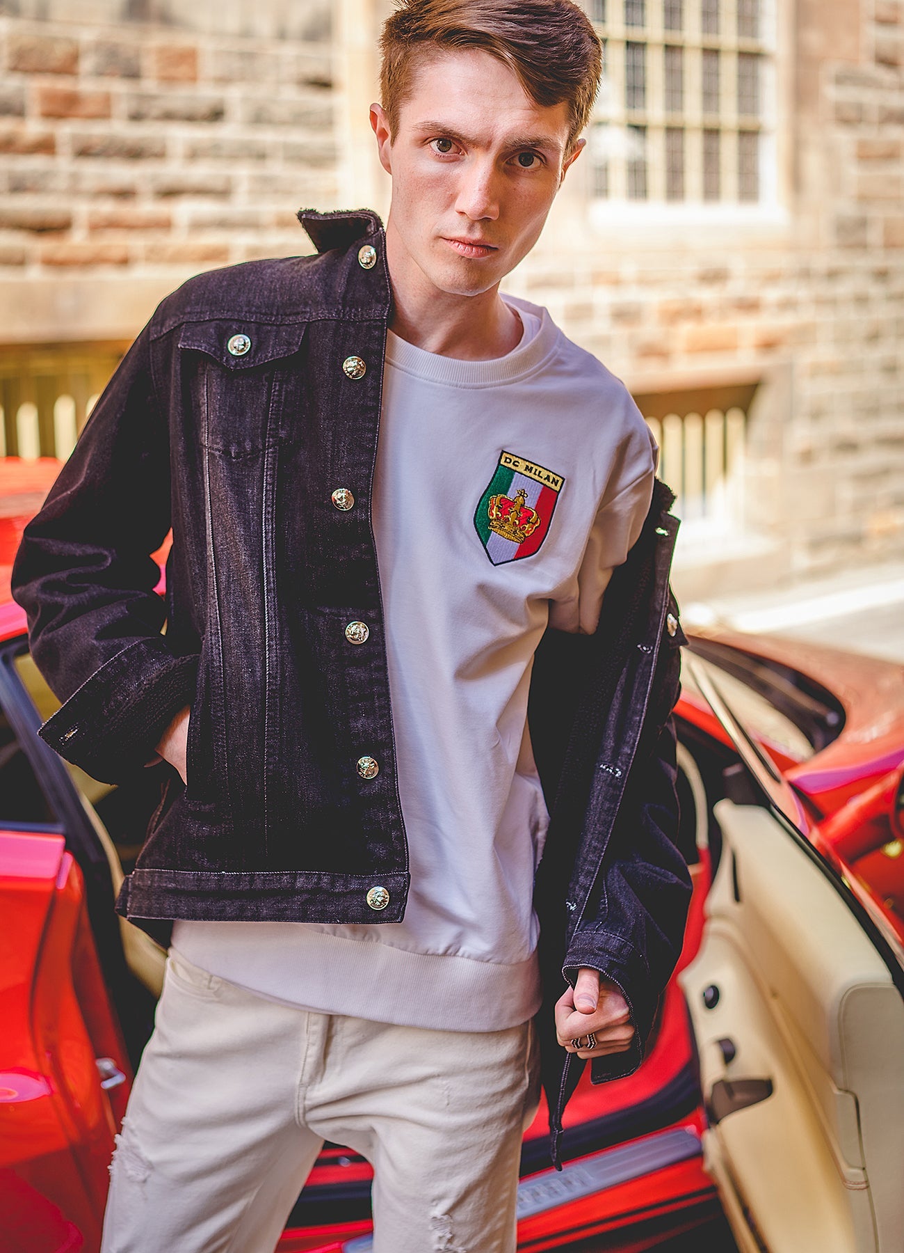 小さなロゴ付き刺繍ライトグレーコットンスウェットシャツ