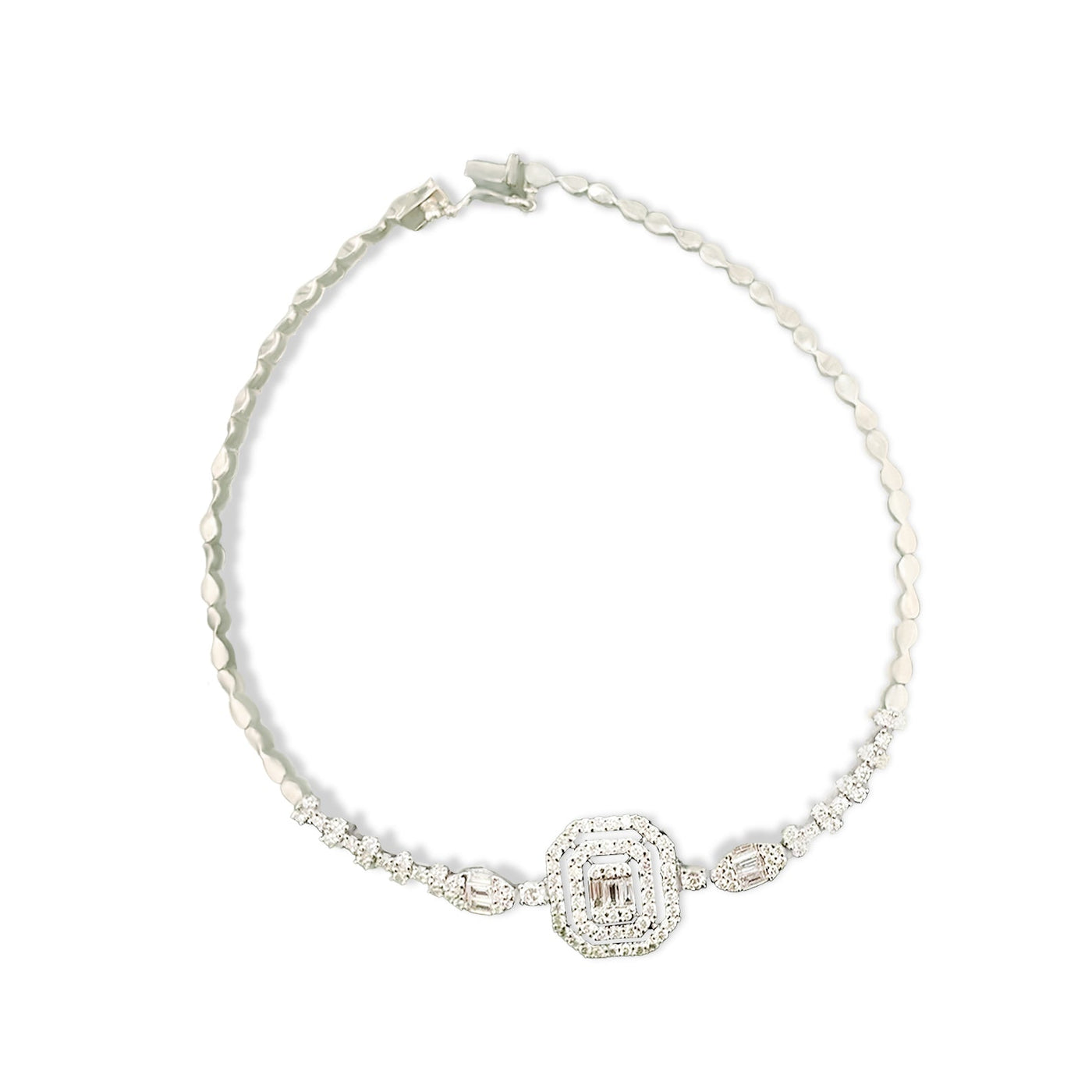 Scott Cashmere 18k White Gold with Diamonds - Bracelet Style 18