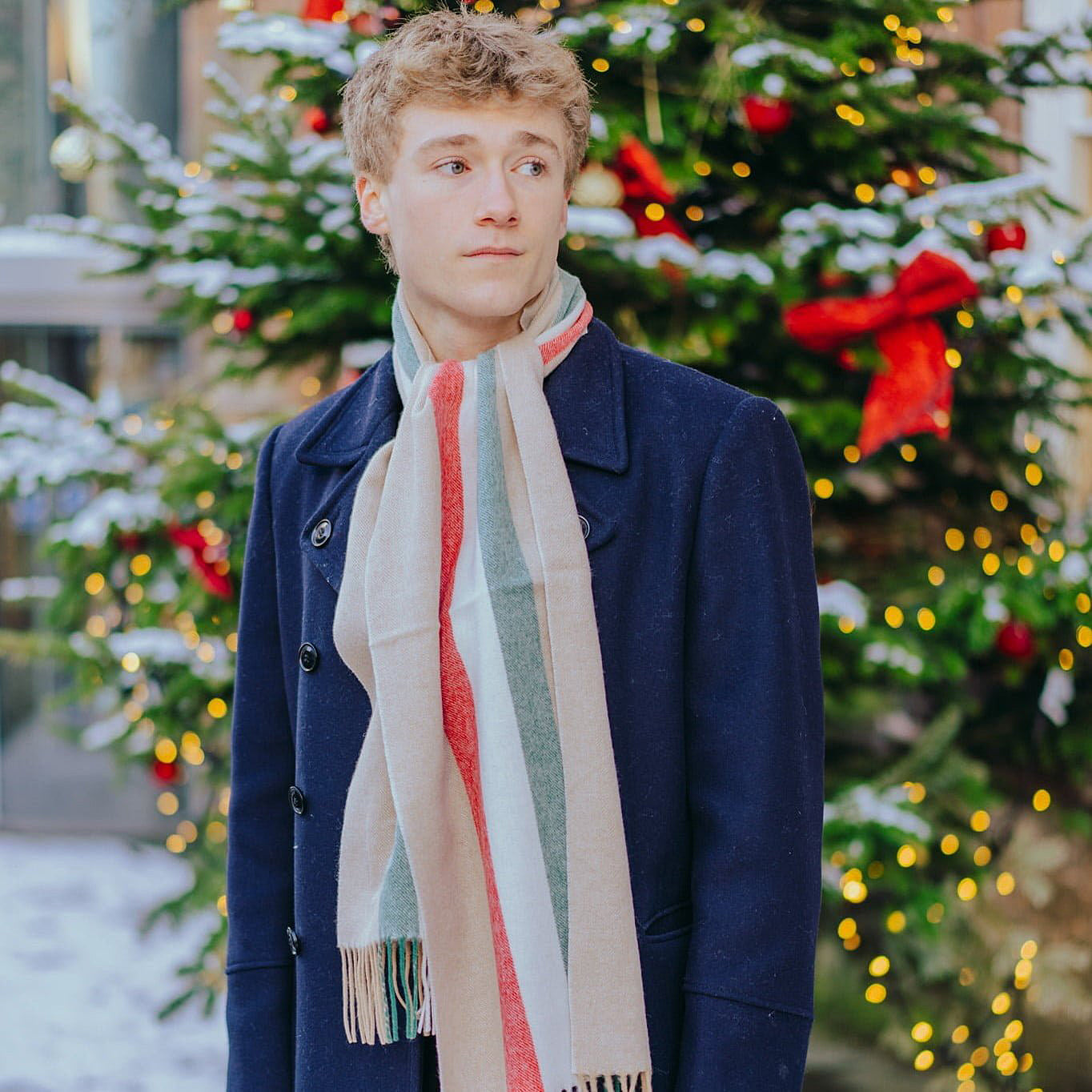 ミラノ クリーム スカーフ 100% ピュア ラムズウール